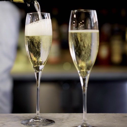 From Vine to Wine: Champagne & Sparkling Wines